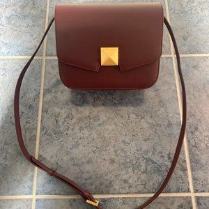 EMP.T LABEL Cube Box - Burgundy